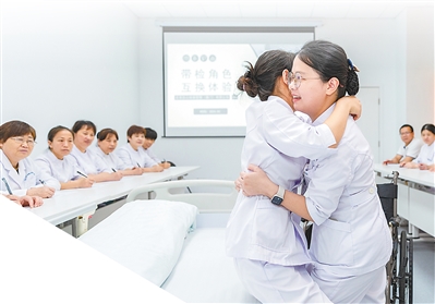 1761913885225220.jpg 90492e9d-c28f-445b-bc0a-1191a116b548.jpg